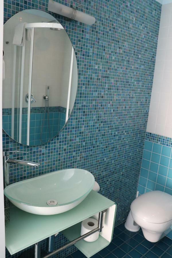 Rock Garden Bed and Breakfast Γκαέτα Εξωτερικό φωτογραφία