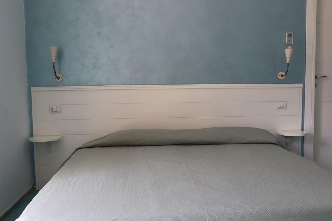 Rock Garden Bed and Breakfast Γκαέτα Εξωτερικό φωτογραφία